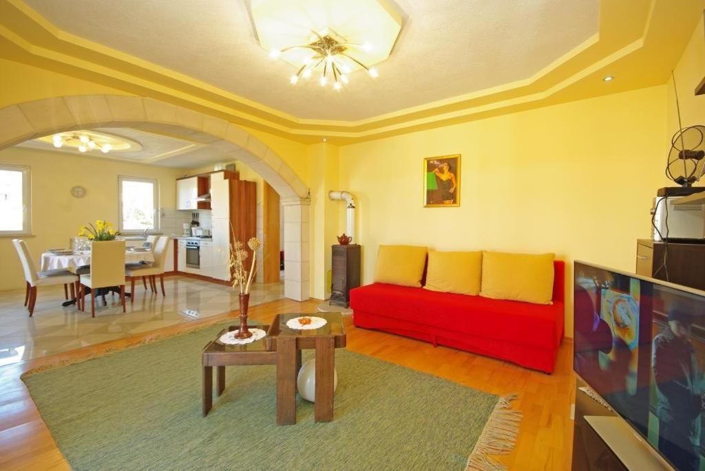 Apartments Villa Rose Sumartin Eksteriør bilde